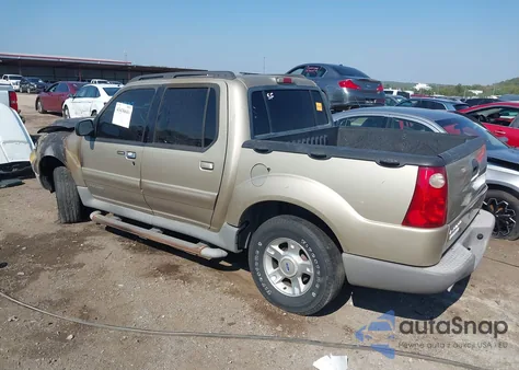 2001 Ford Explorer Sport Trac z USA, uszkodzony, nr VIN 1FMZU67E81UC04390